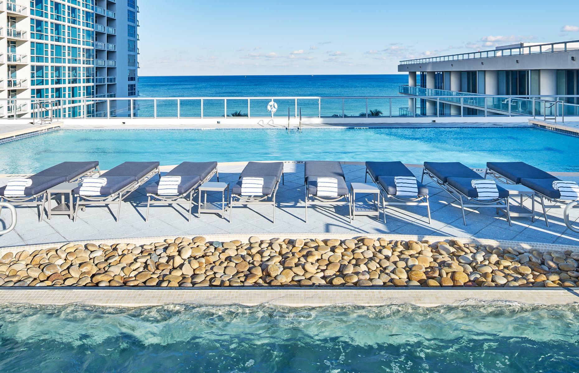9. Carillon Miami Wellness Resort, Florida