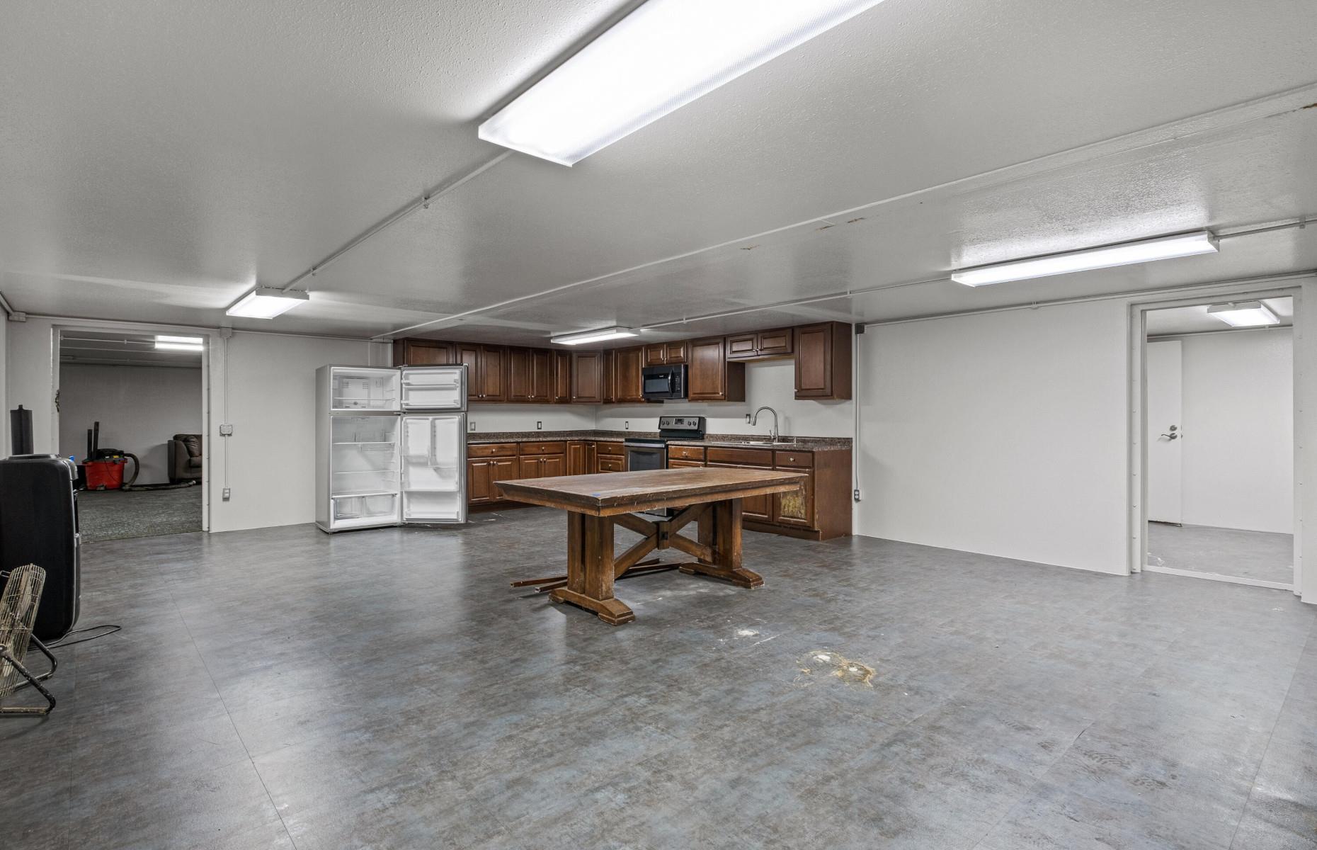 Two shelter kitchens