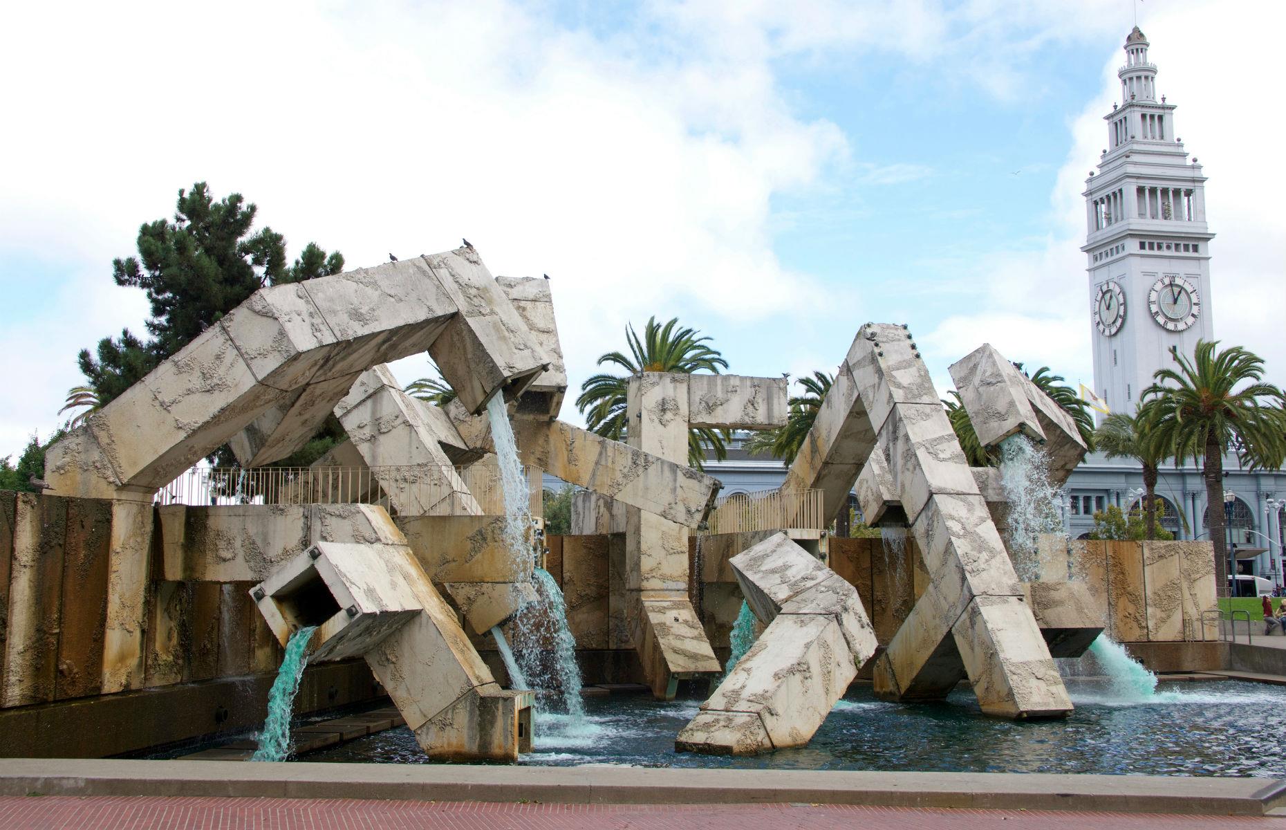 Vaillancourt Fountain, San Francisco, California, USA