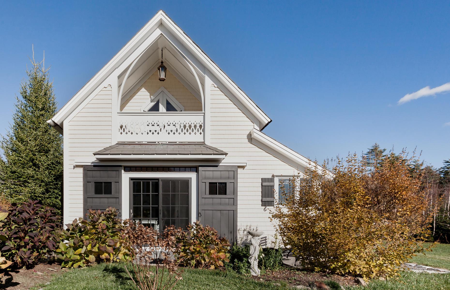 Maine: country cottage in Boothbay Harbor