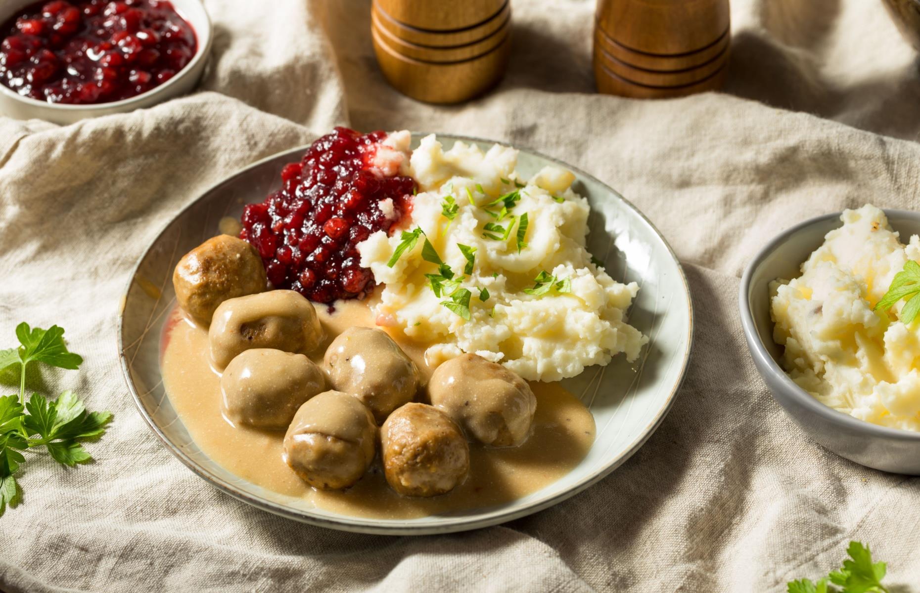 18. Köttbullar, Sweden