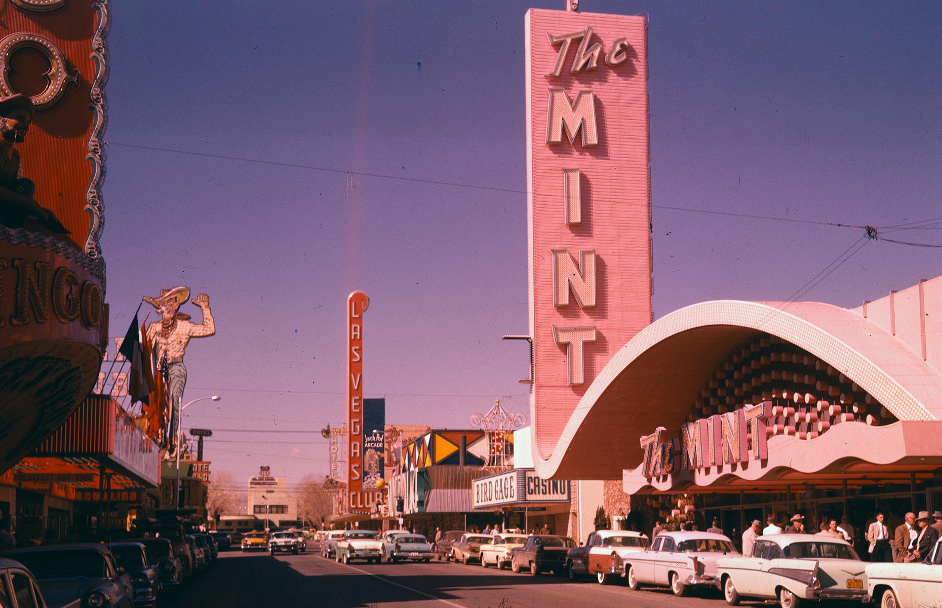 1950s: Fremont Street continues to thrive