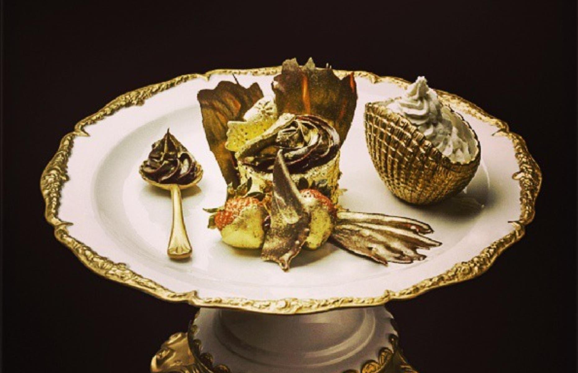 Golden Phoenix Cupcake, Bloomsbury Cafe, Dubai, UAE 
