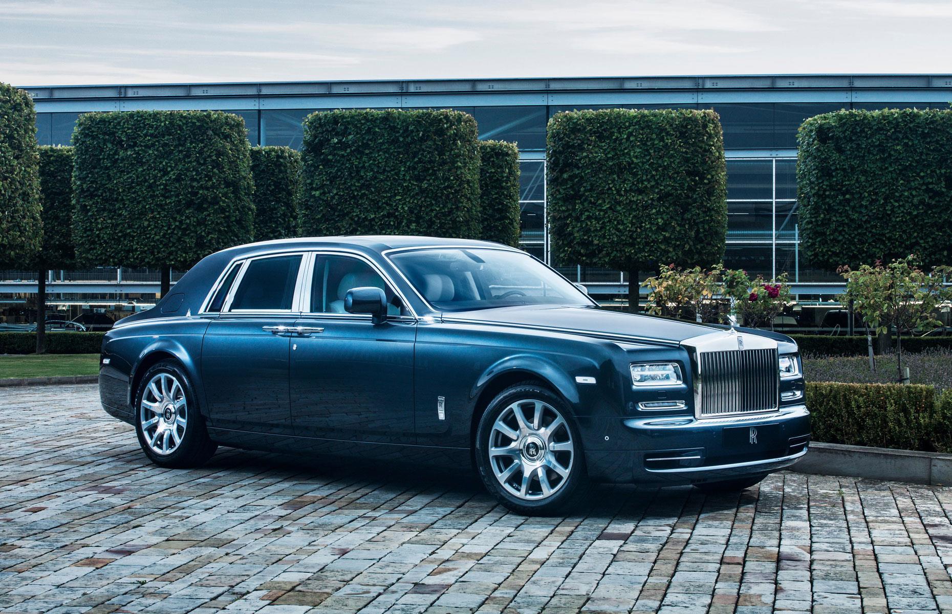 Donald Trump's Rolls-Royce Phantom: $500,000 (£376k) 