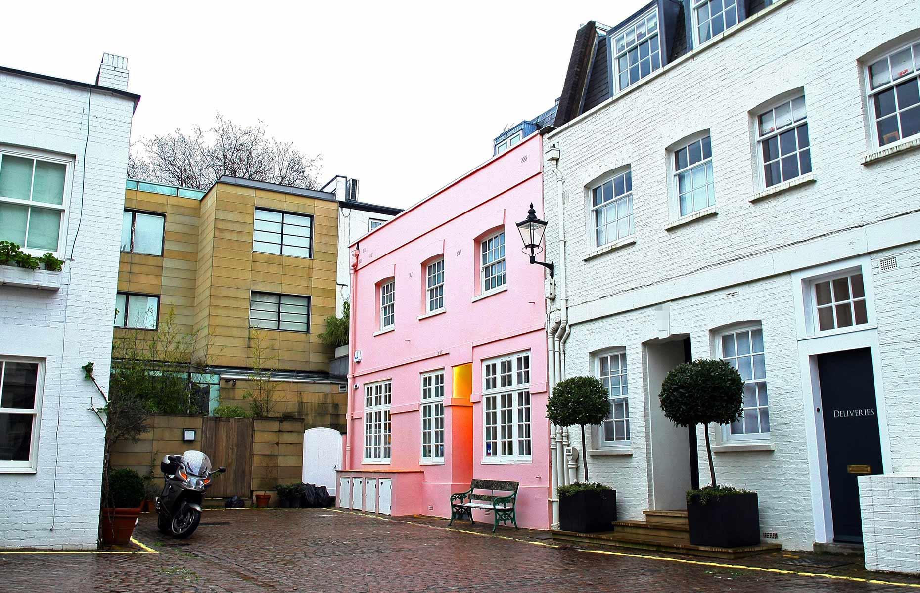 Nigella Lawson's colourful townhouse, London, UK