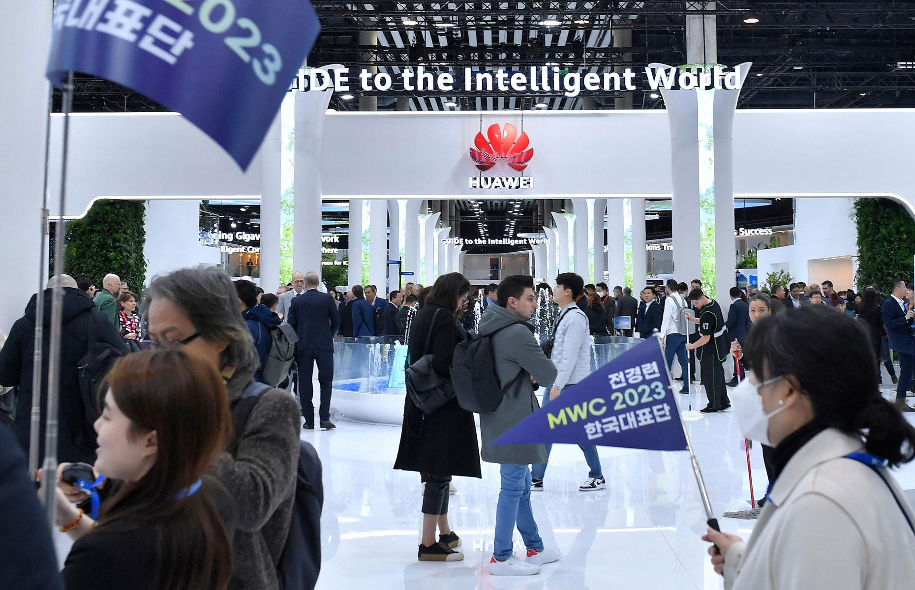 Stop US companies from investing in China