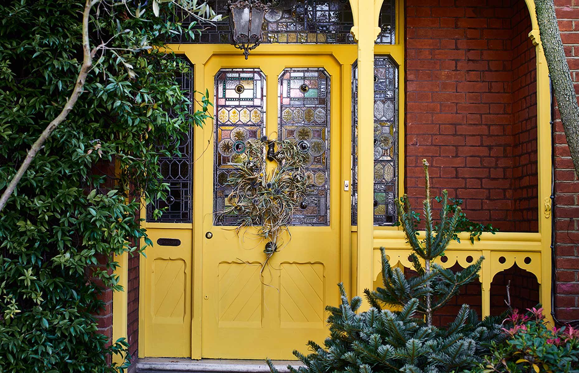 Create a sunny welcome
