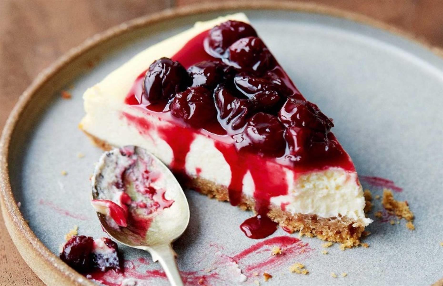 Sour cherry cheesecake 