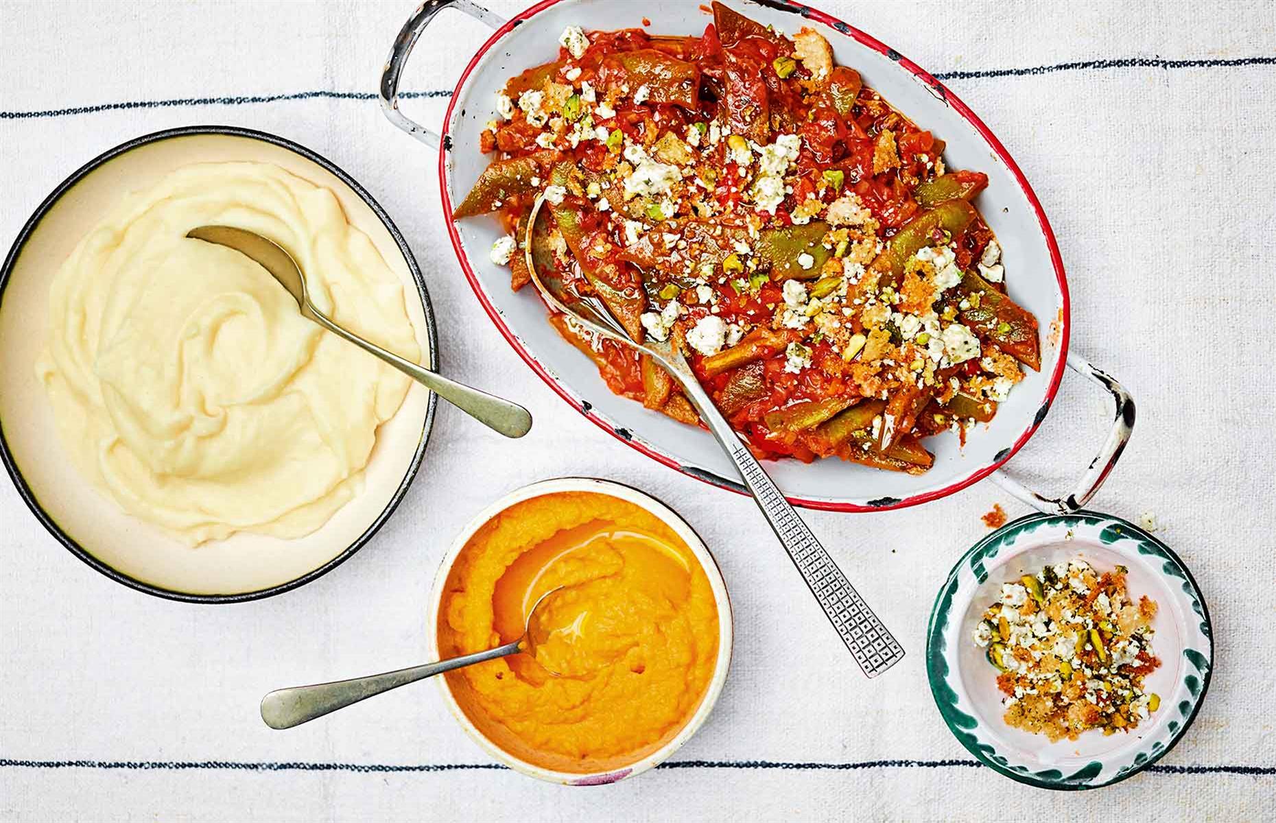 Runner bean and tomato casserole