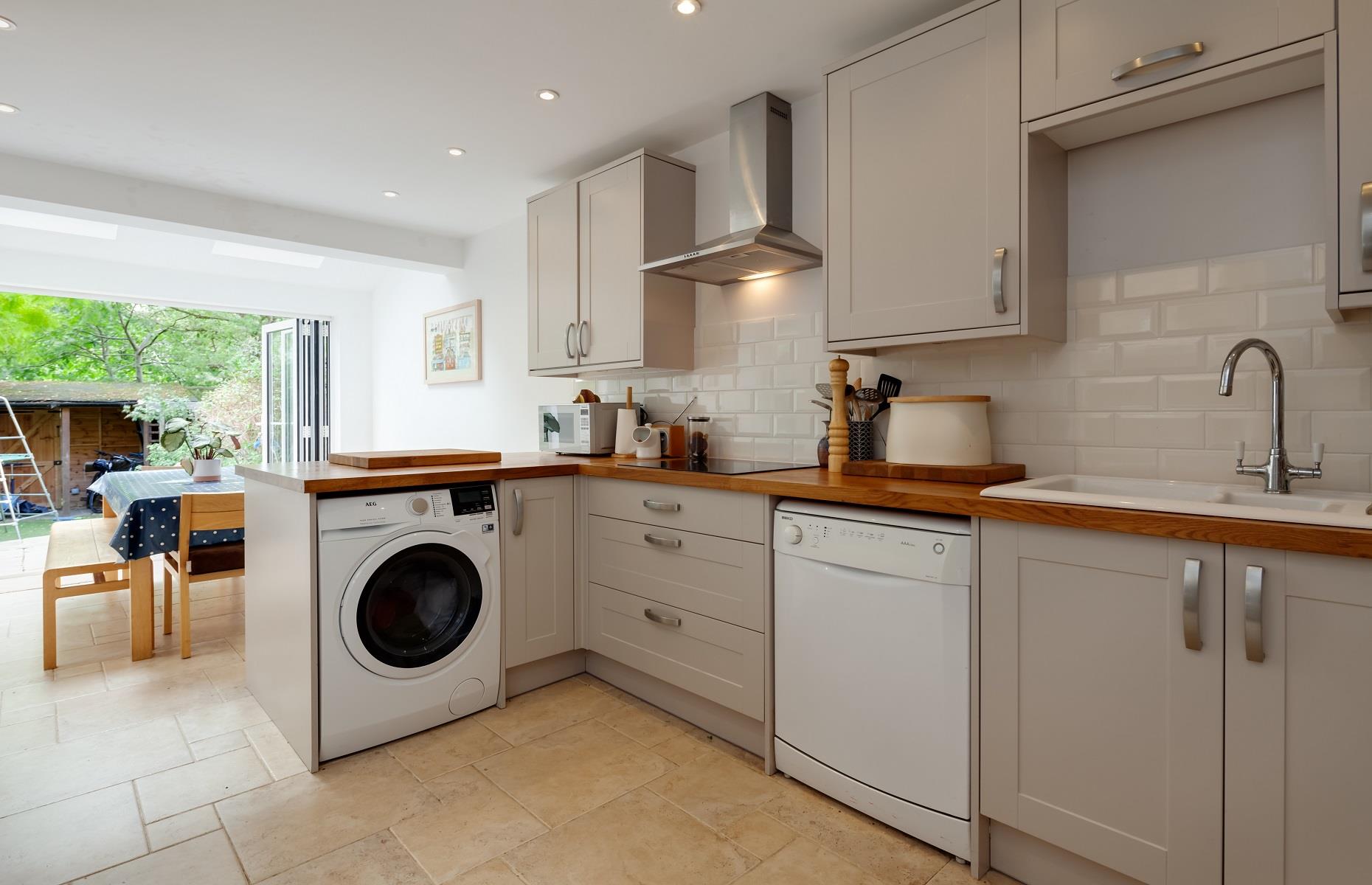Kitchens: British