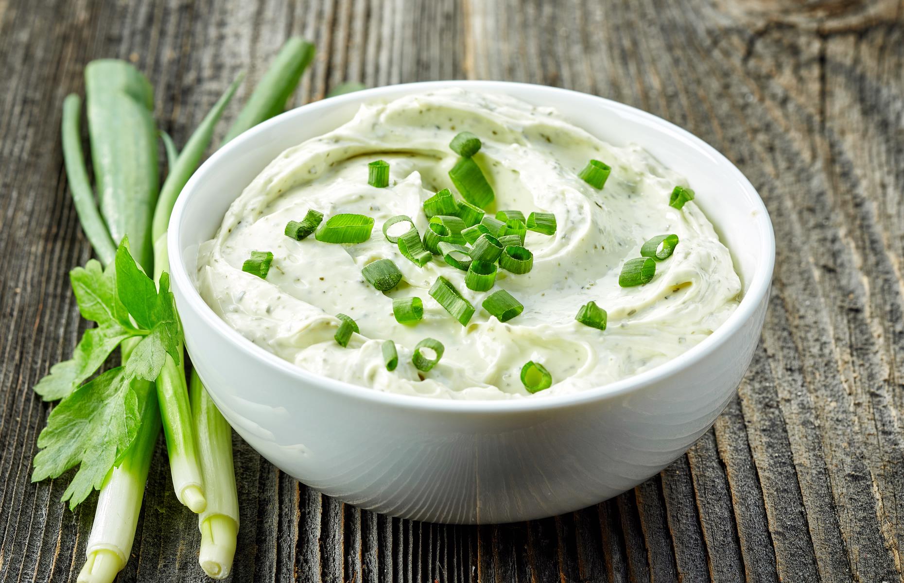 28 easy-to-make dips that taste better than store-bought