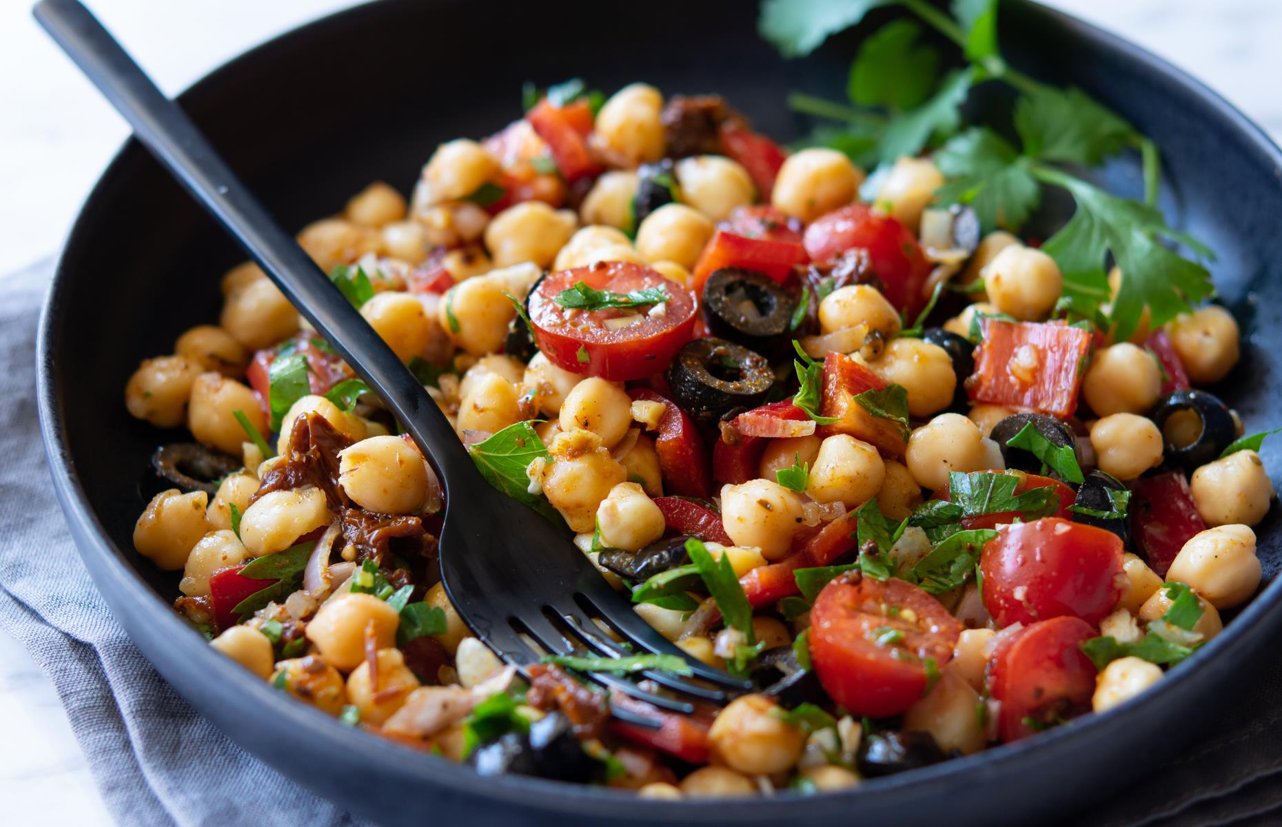 Roasted chickpea salad