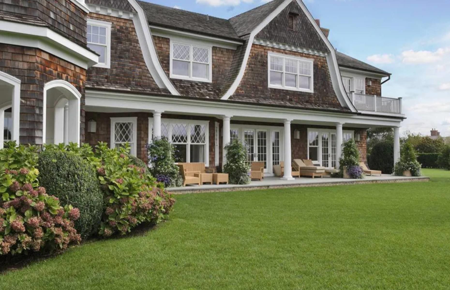 J.Lo’s Hamptons estate