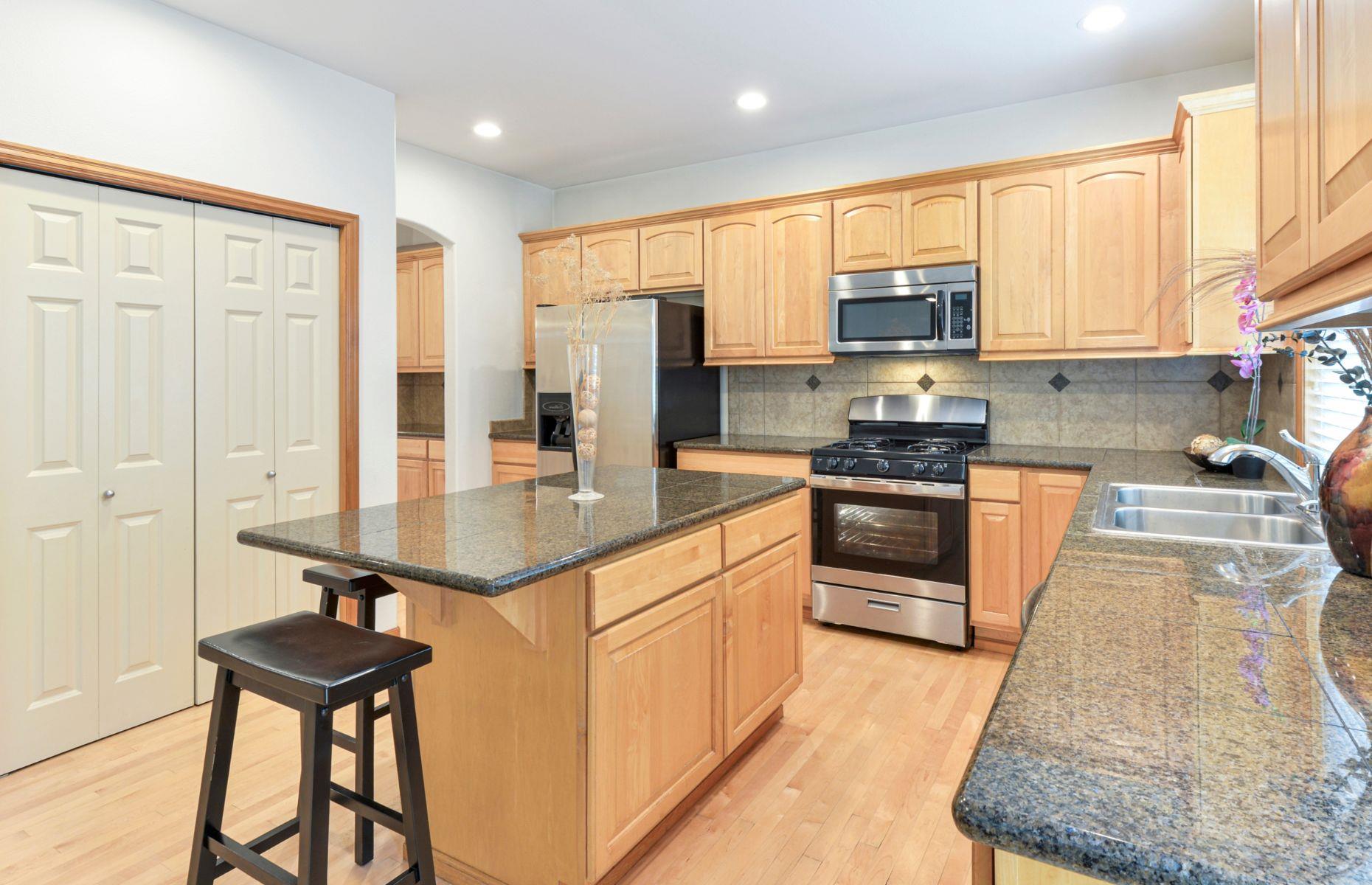 11. Brown kitchens