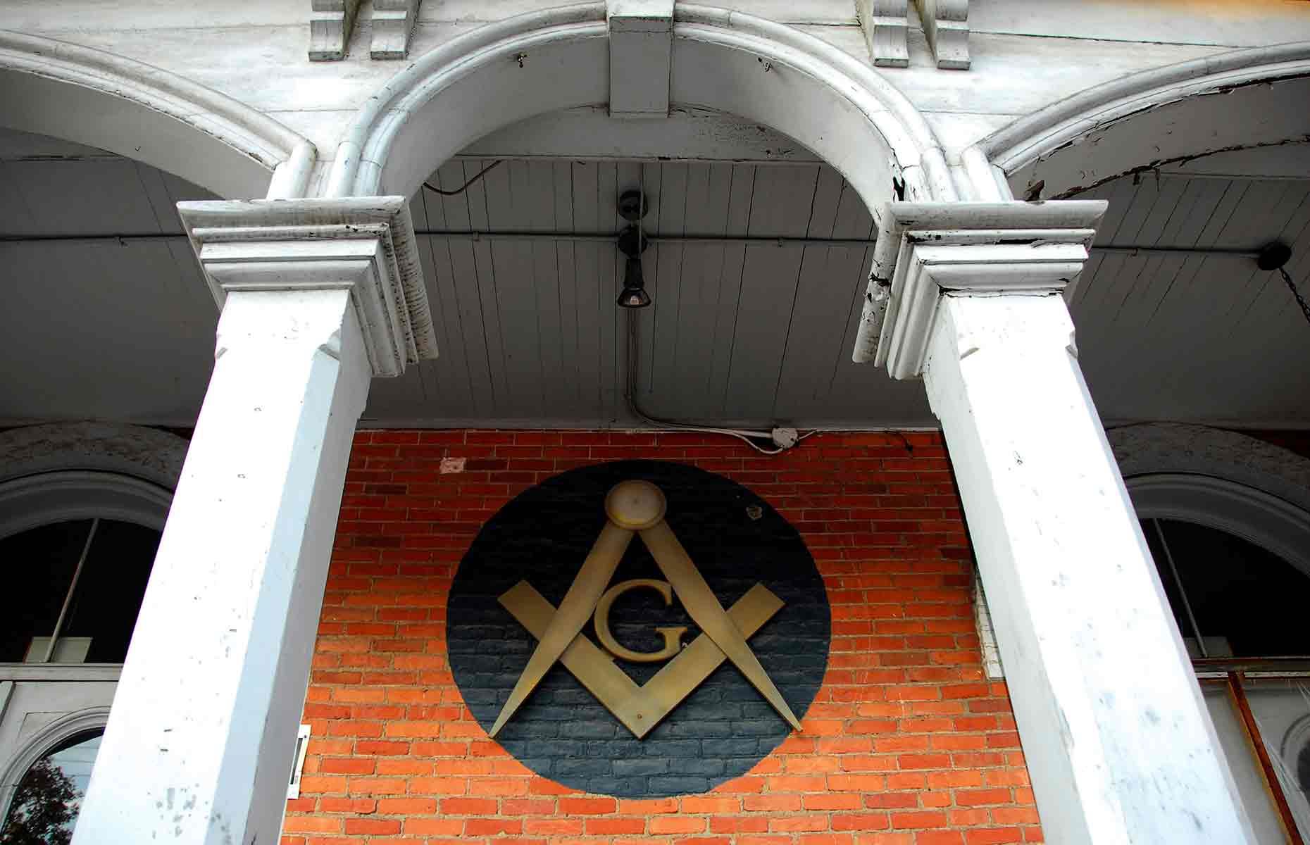 Square and Compasses