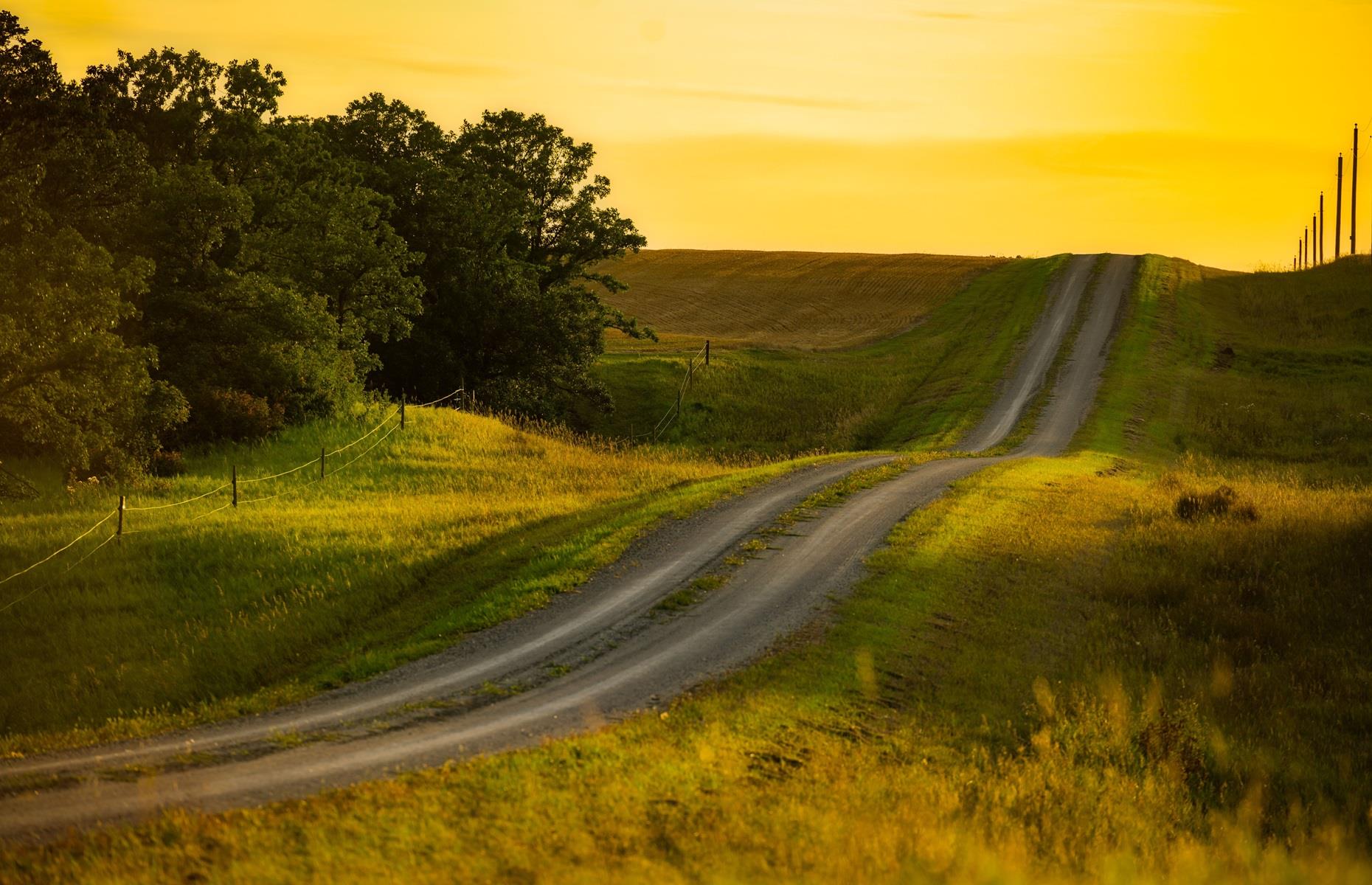 Pipestone: encouraging local development