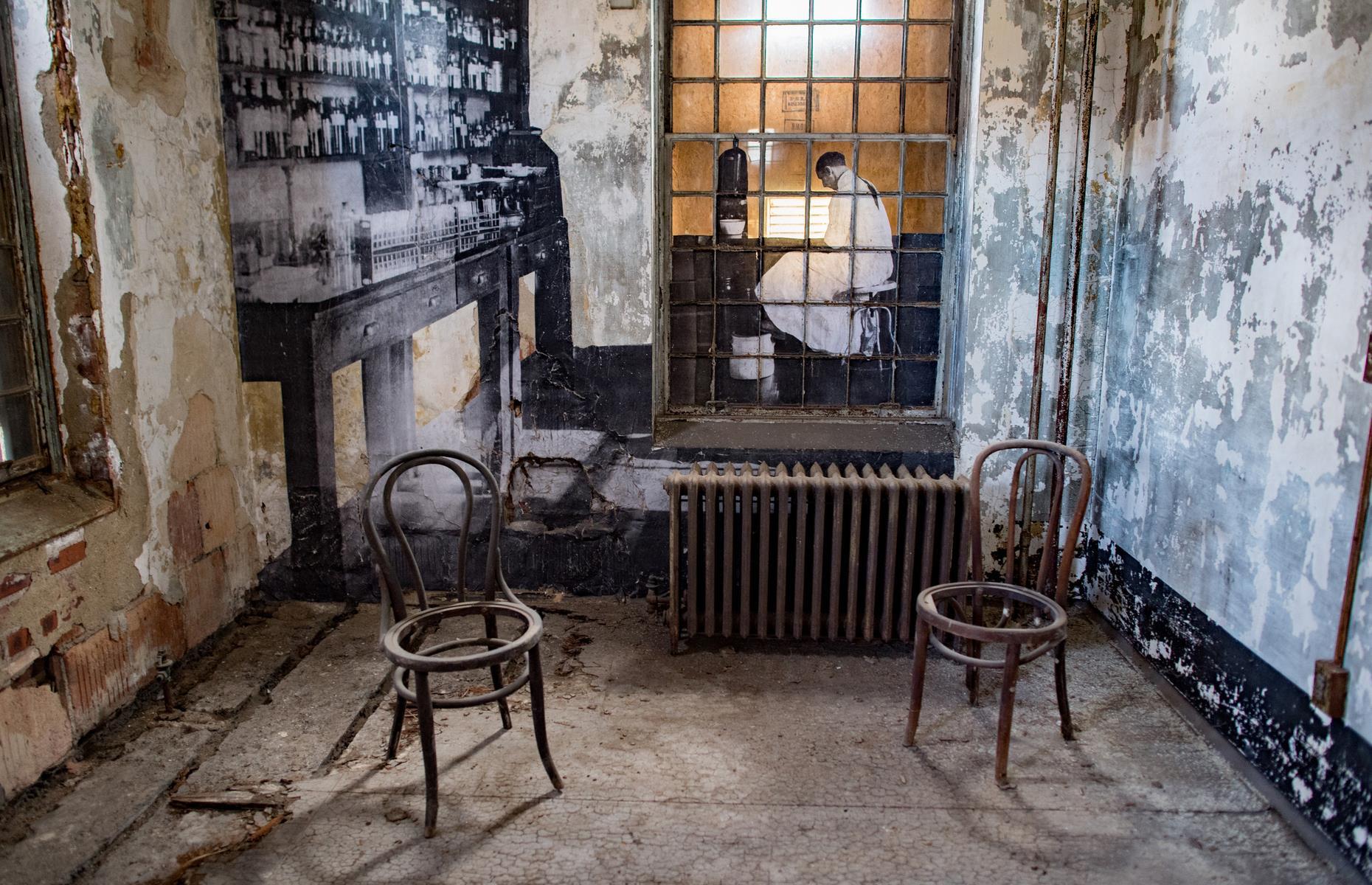 Ellis Island Immigrant Hospital, Jersey City, New Jersey, USA