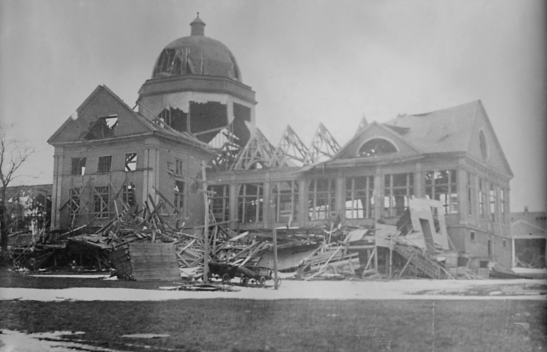 1917: building wrecked by the Halifax explosion, Nova Scotia