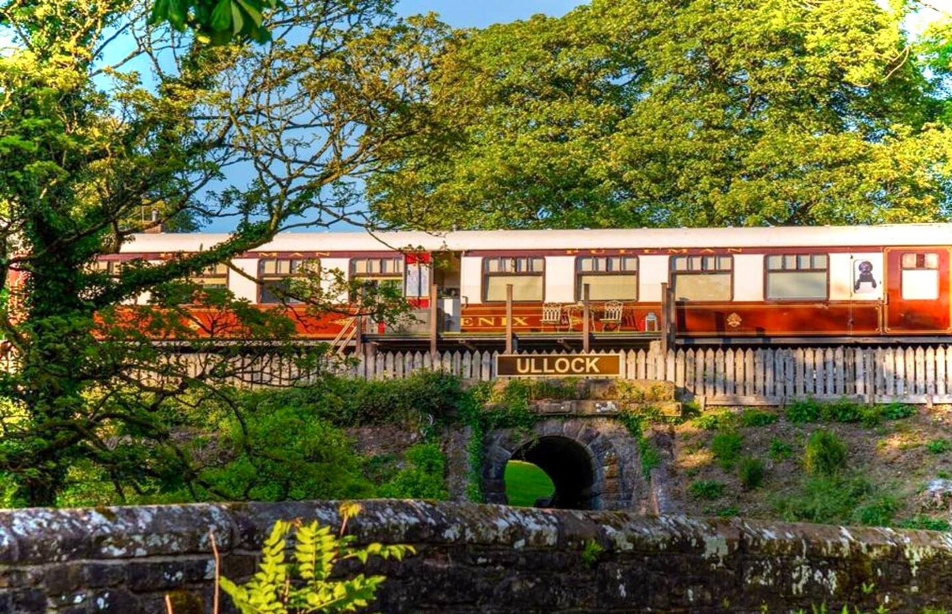Vagón de ferrocarril Pullman restaurado, Cumbria, Reino Unido