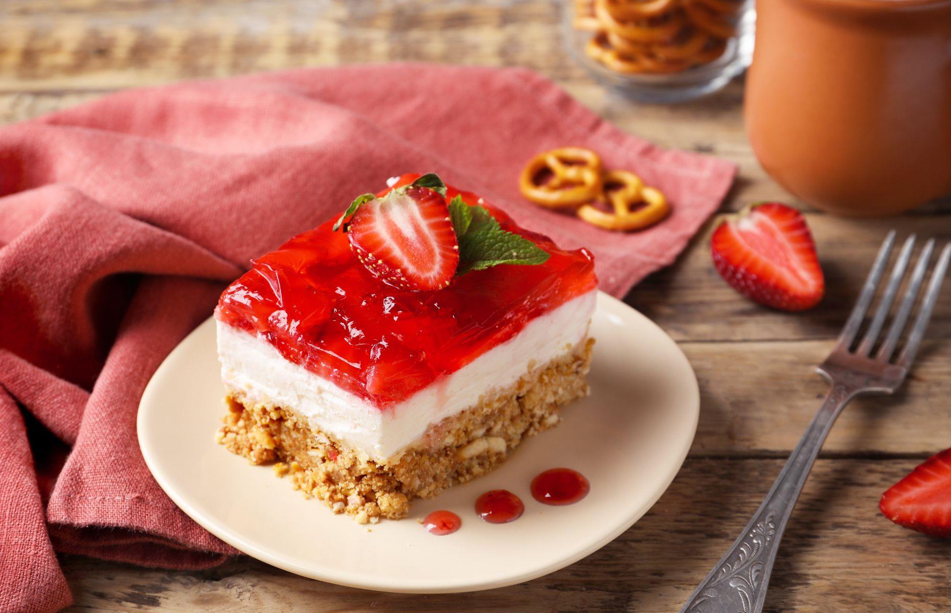 Delaware: Pretzel salad