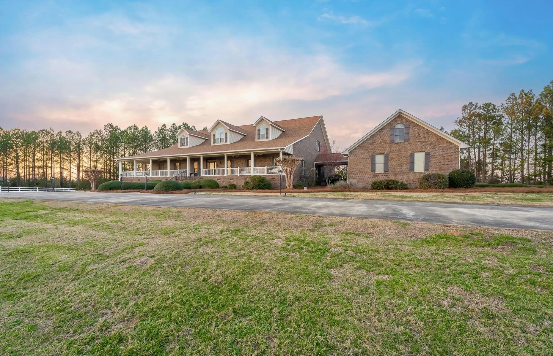 Imposing brick home, South Carolina, USA: $1.2 million (£952k)