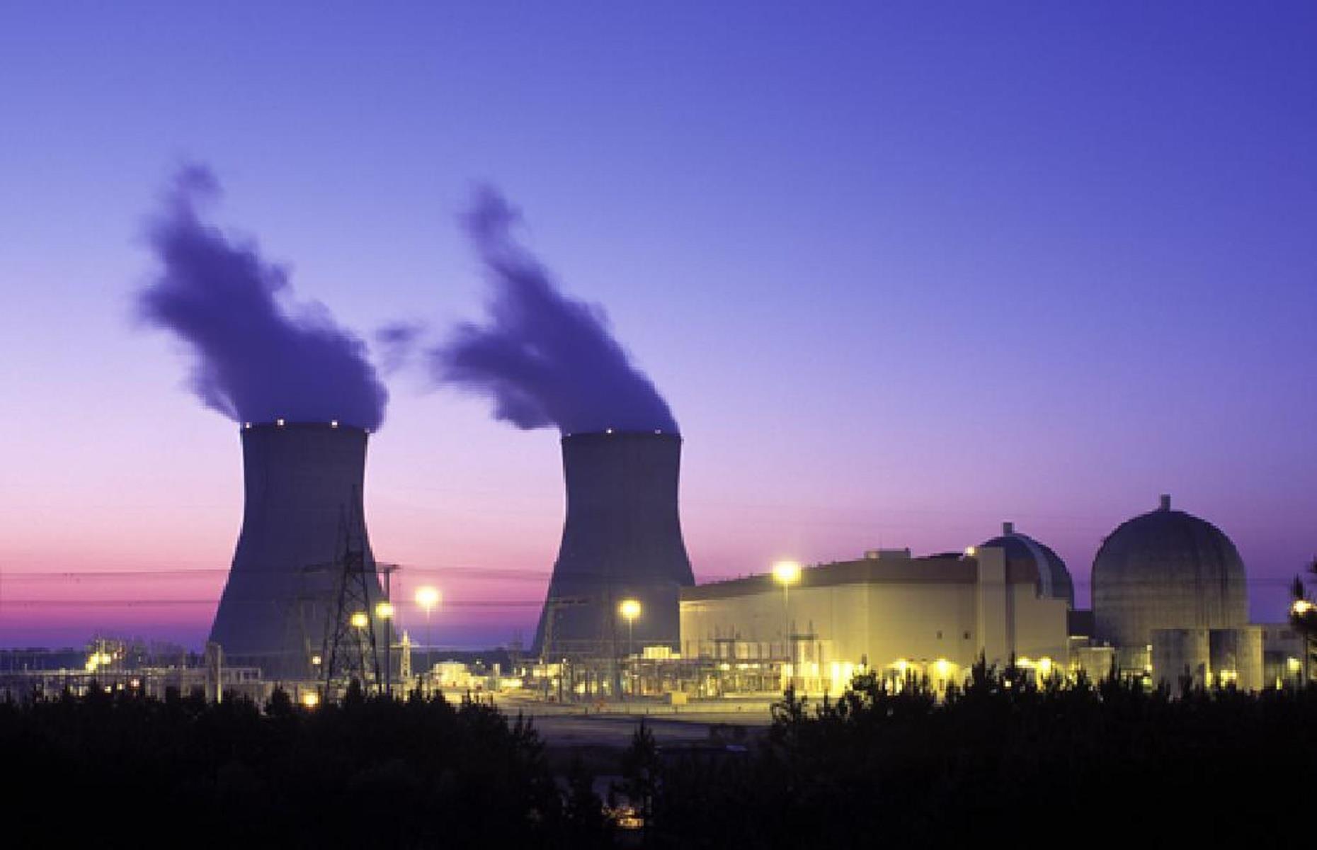Vogtle Electric Generating Plant, USA: six years late, over budget by $14.5 billion (£10.8bn) 