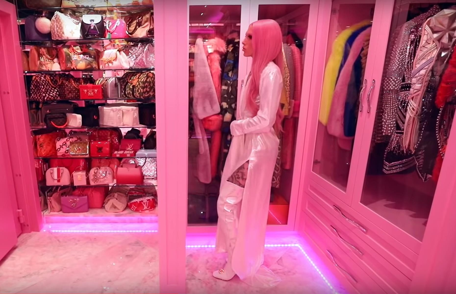 My Pink VAULT Closet Tour, HEY EVERYONE Welcome BACK to my channel!  Today I'm finally uploading one of my most requested videos, my pink vault  closet tour!!!! I started