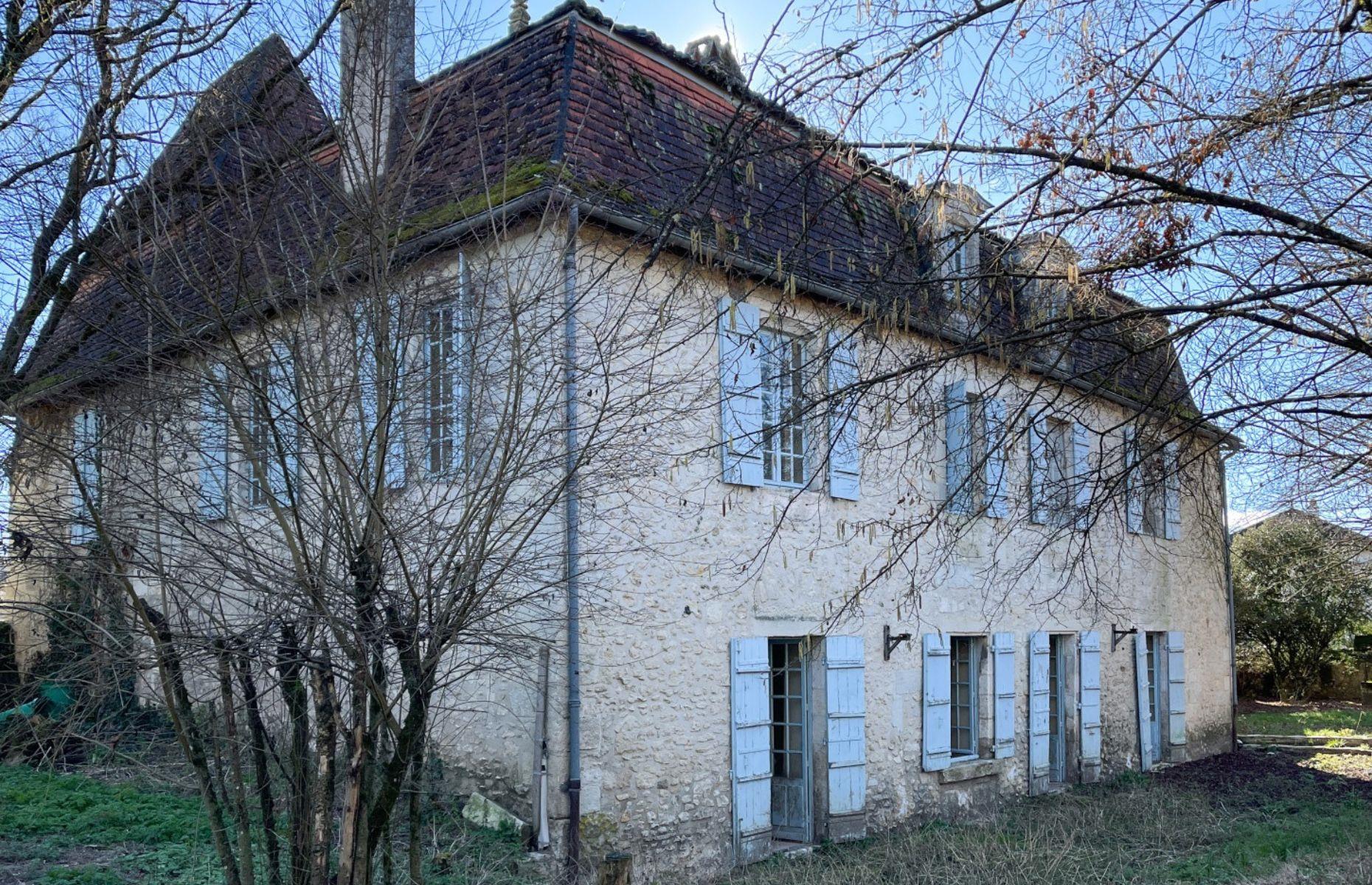 17th-century country house, Dordogne, France: £375,500 ($479k)