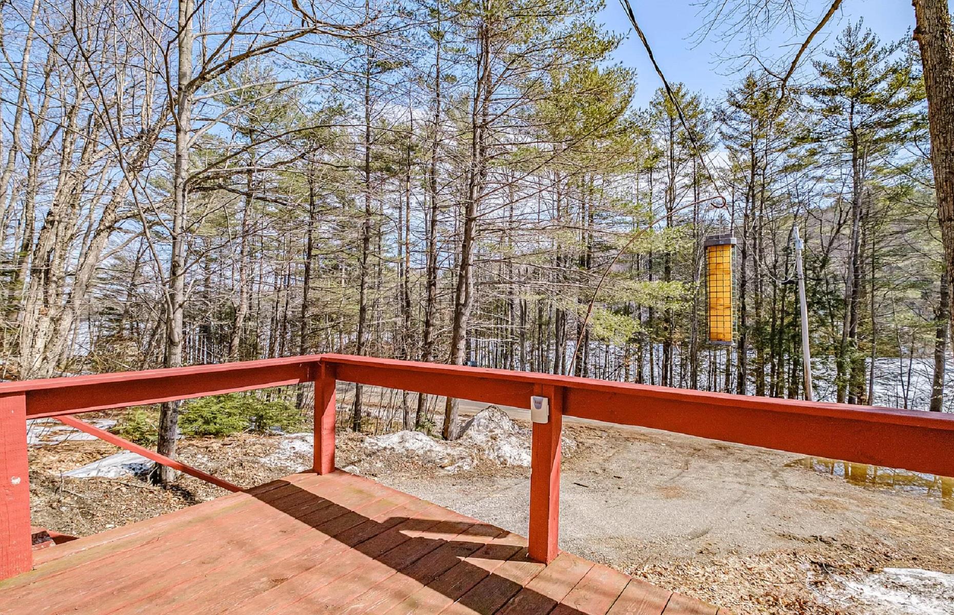 Cosy cabin, Maine, USA: £132,000 ($175k)