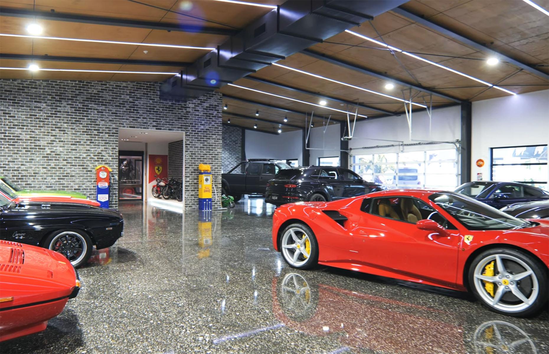 Auto aficionado's estate, Queensland, Australia 