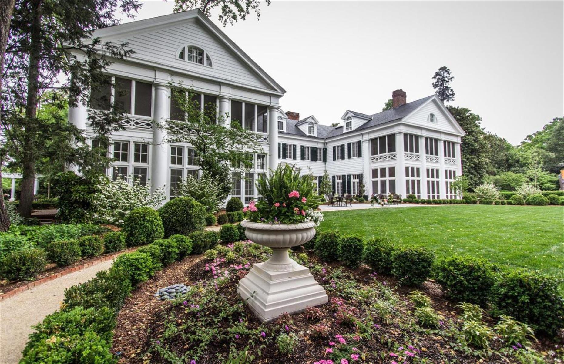 North Carolina: The Duke Mansion, Charlotte