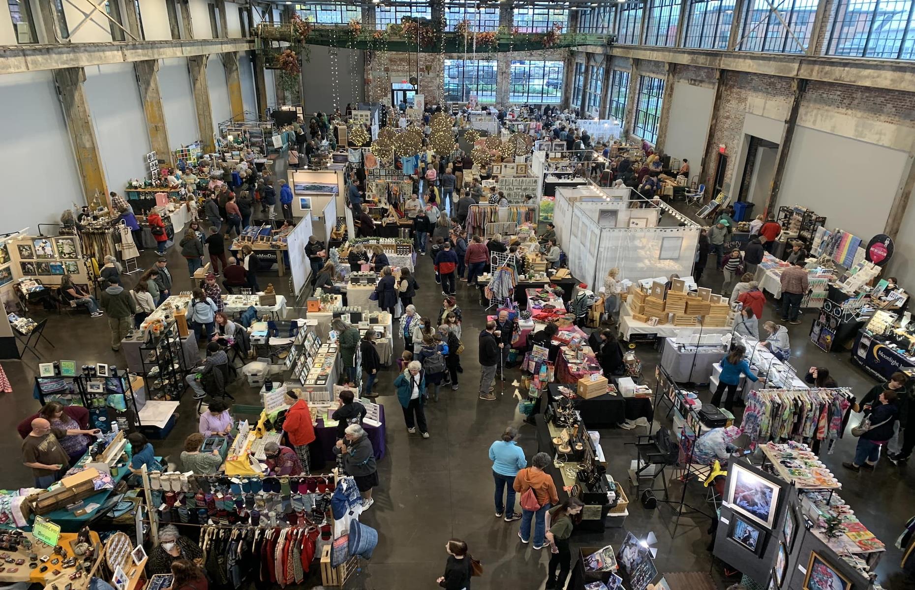 Rhode Island: Providence Artisans Holiday Show, Providence