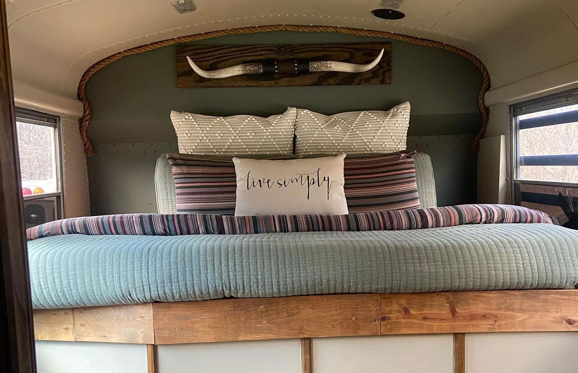 Live Simply Buses
