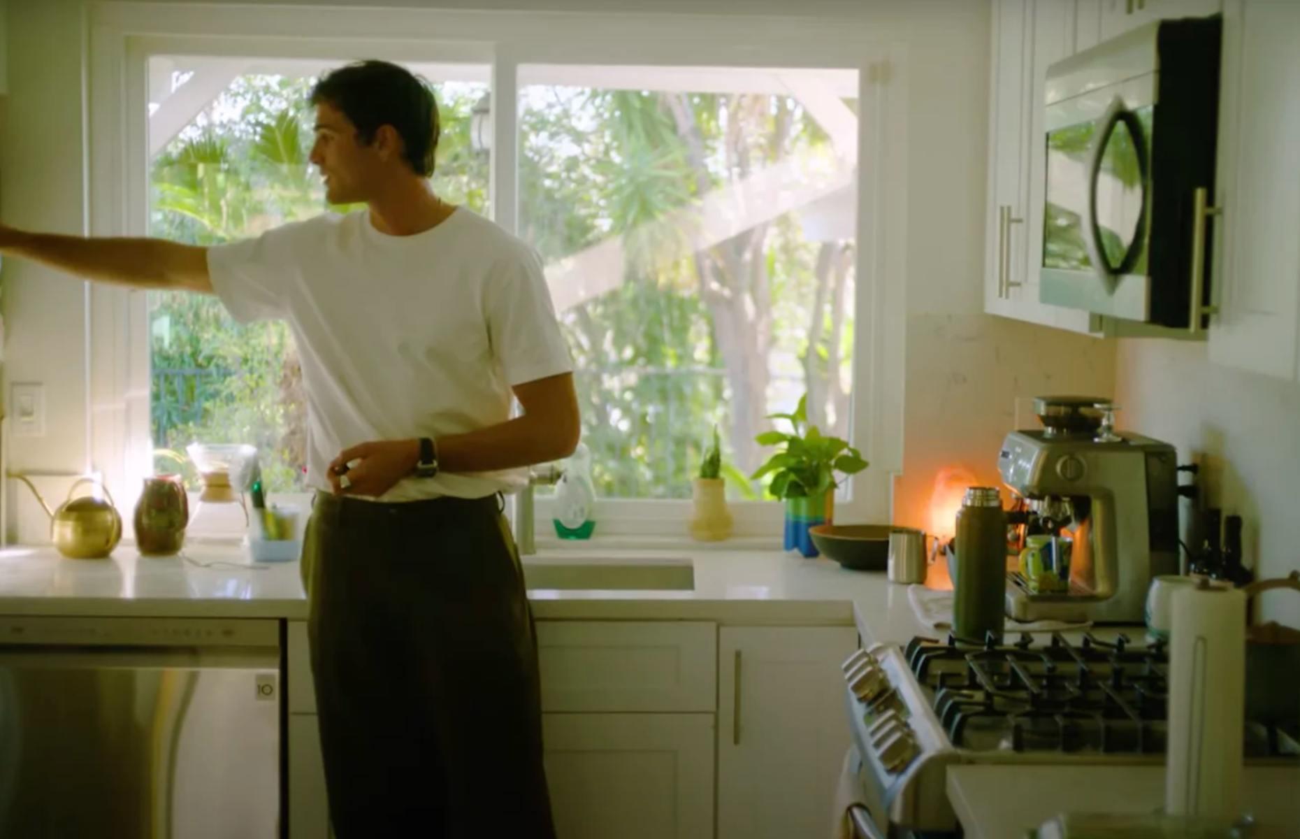 Jacob Elordi’s pad beneath the Hollywood sign