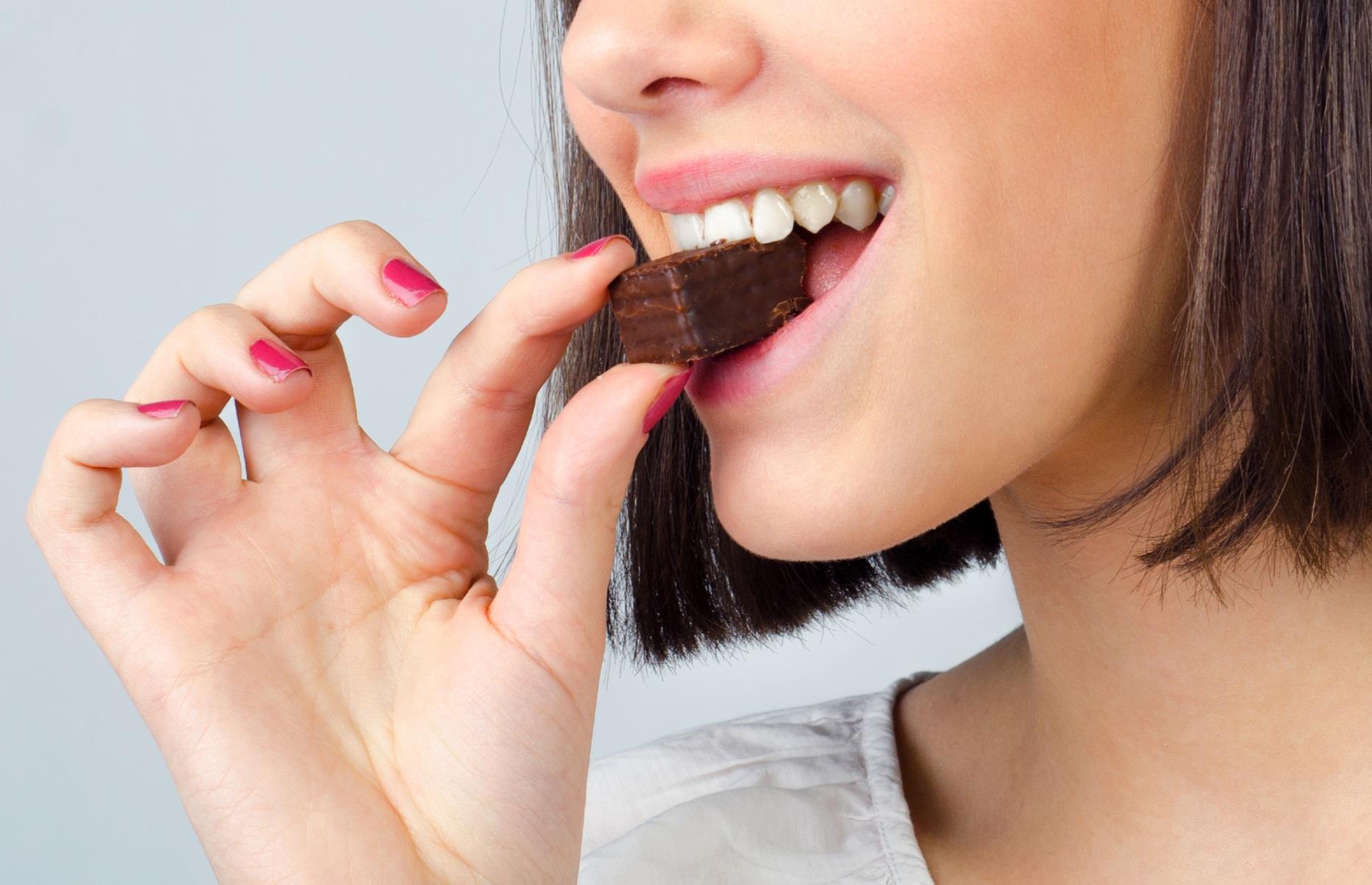 19. Chewing and spitting