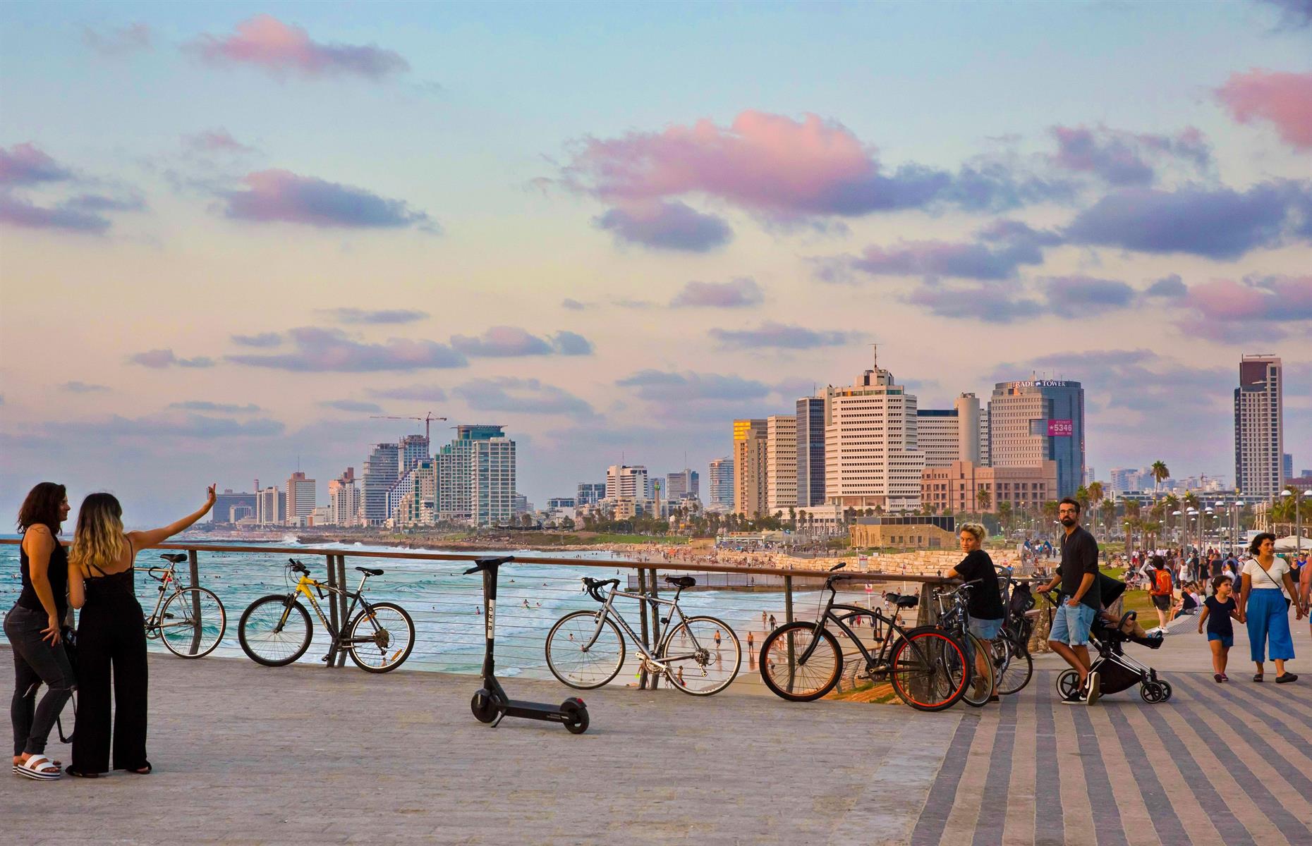 18. Israel, average wealth per adult: $260,567 (£203,205)