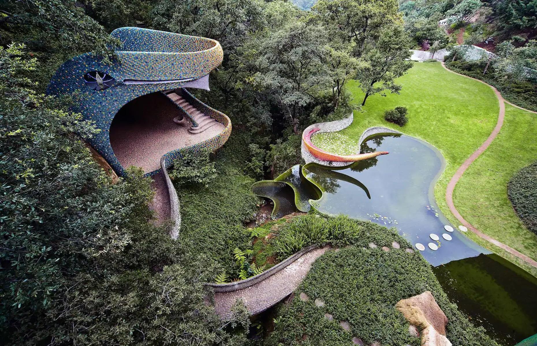 Quetzalcoatl Nest, Naucalpan de Juárez, Mexico