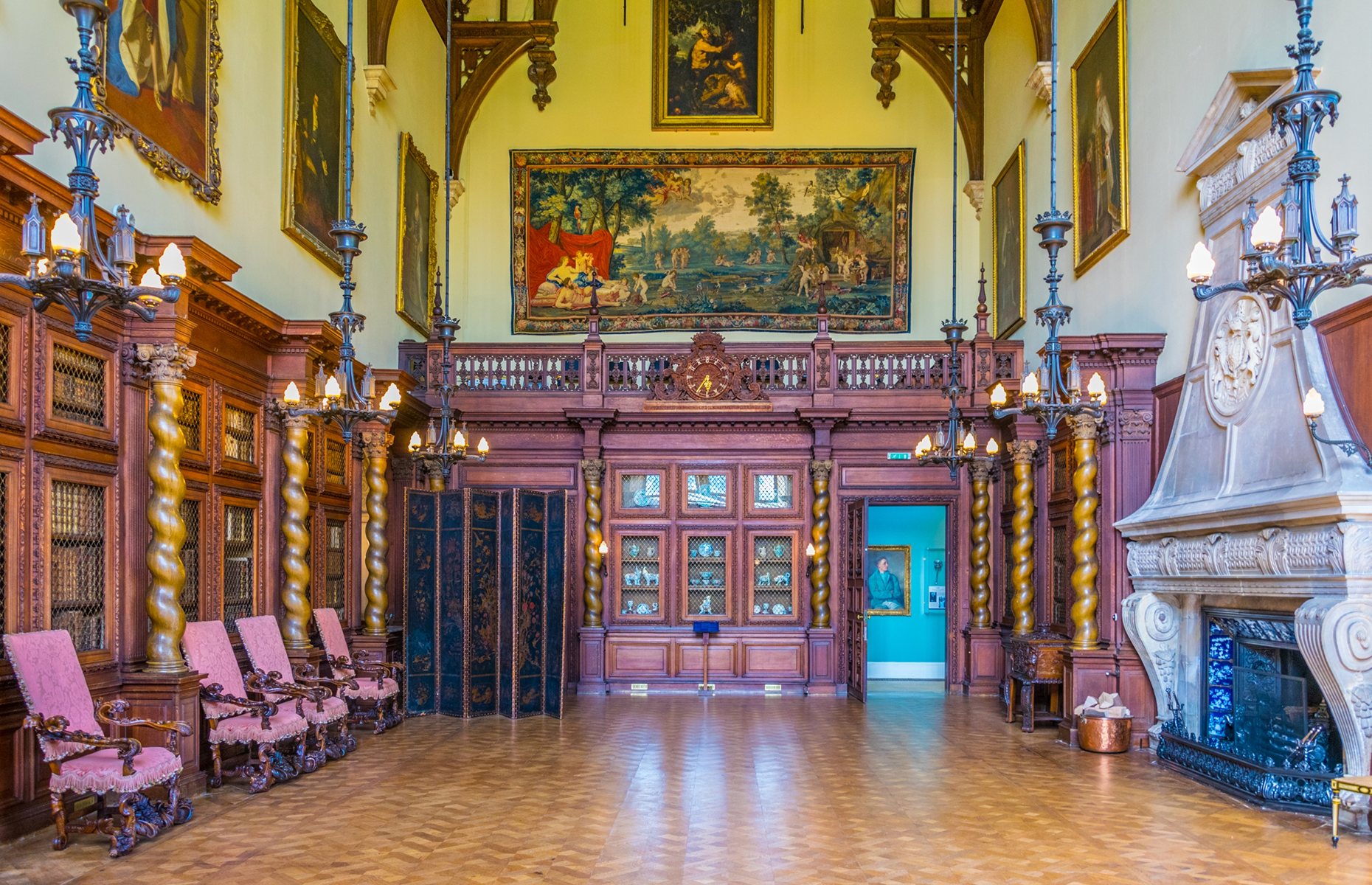 Tudor elements