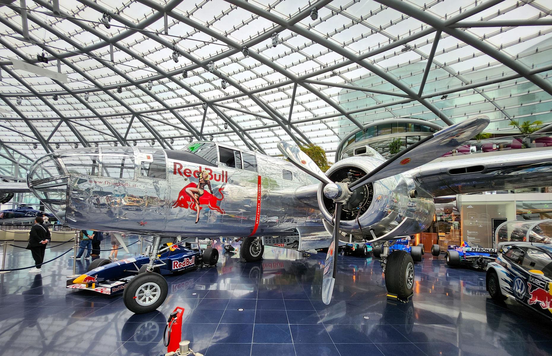 Red Bull's founders become billionaires and Hangar-7 opens