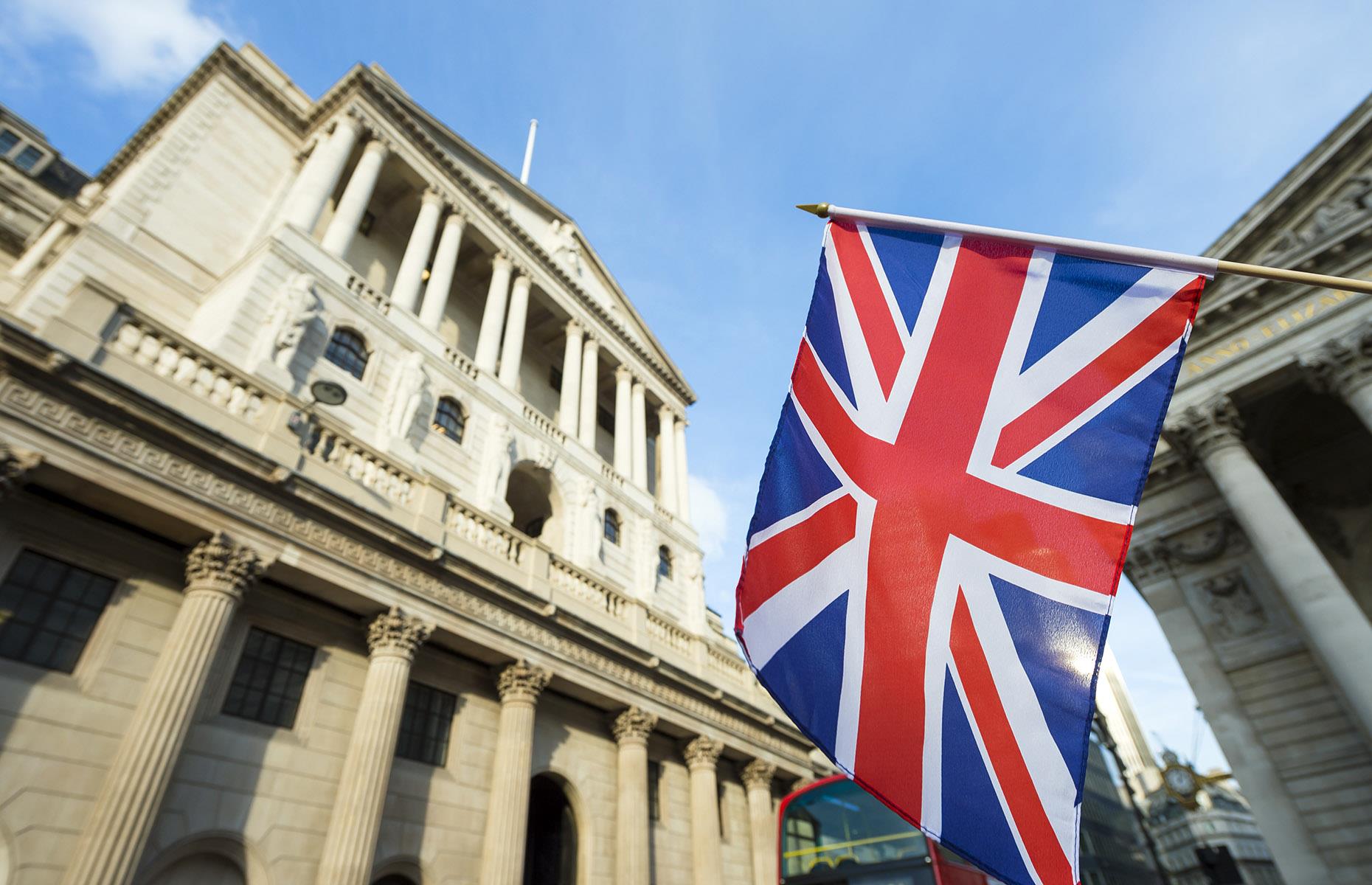 UK: $64,955 (£51,000) debt per working-age person