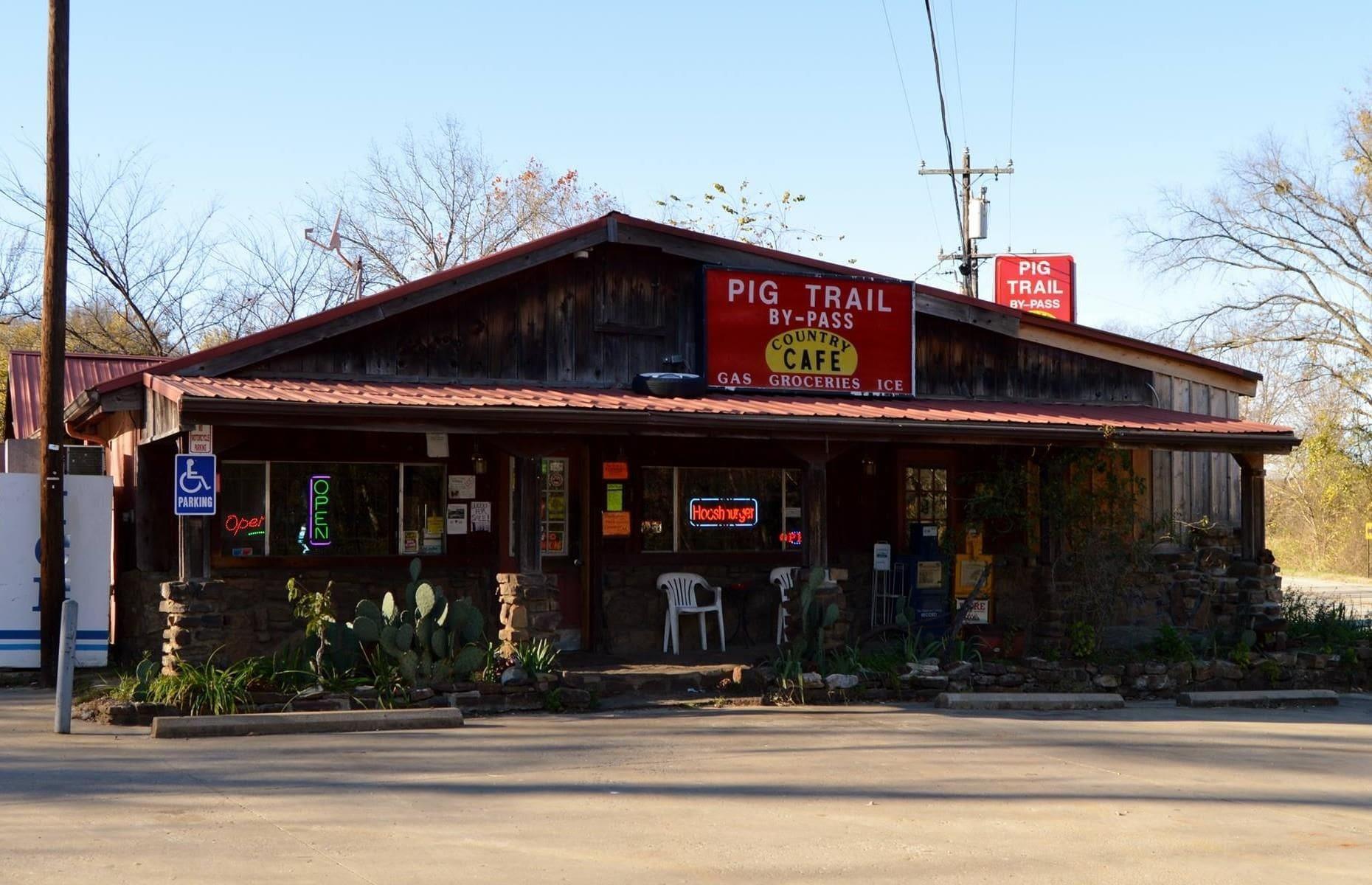 Arkansas: Pig Trail Bypass Country Café, Elkins
