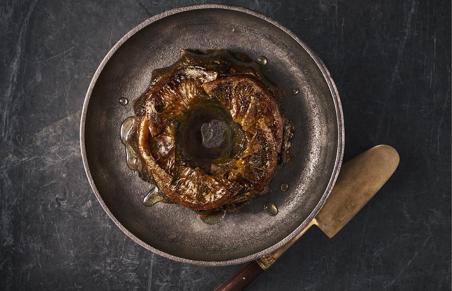 Sainsbury's Orange & Almond Brioche Christmas Pudding Wreath, £9 (550g)