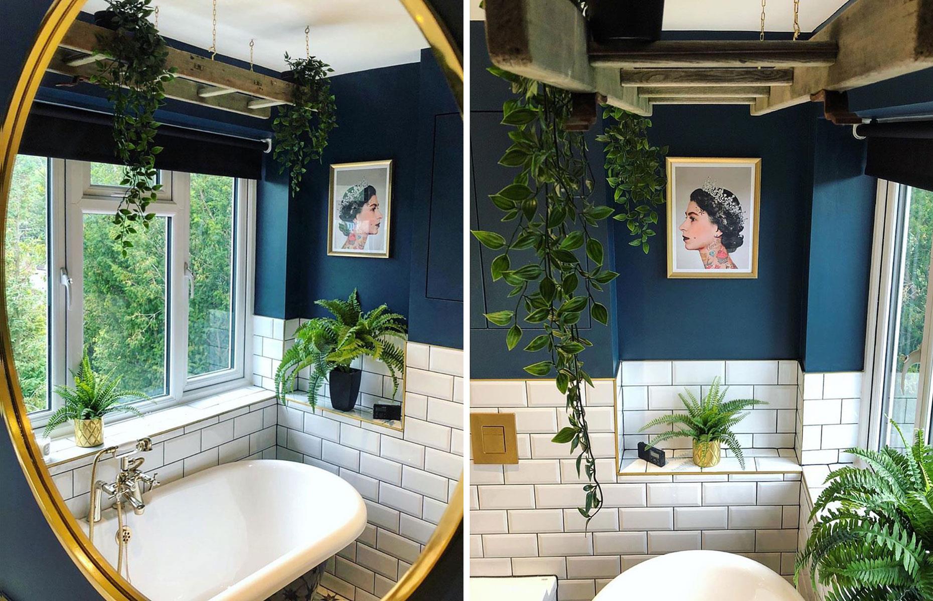 Hang an indoor plant frame