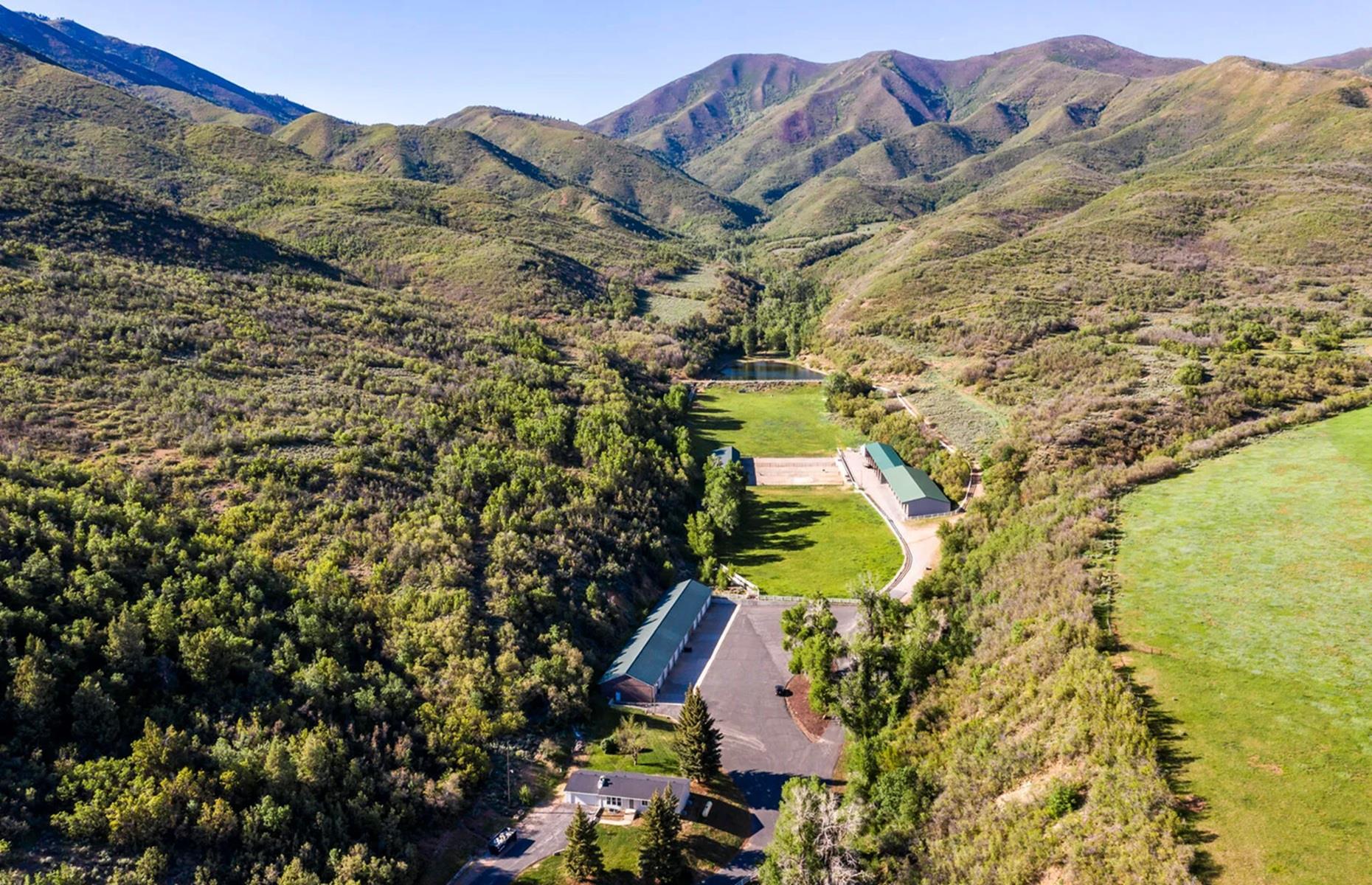 Hobble Creek Ranch: endless mountain views