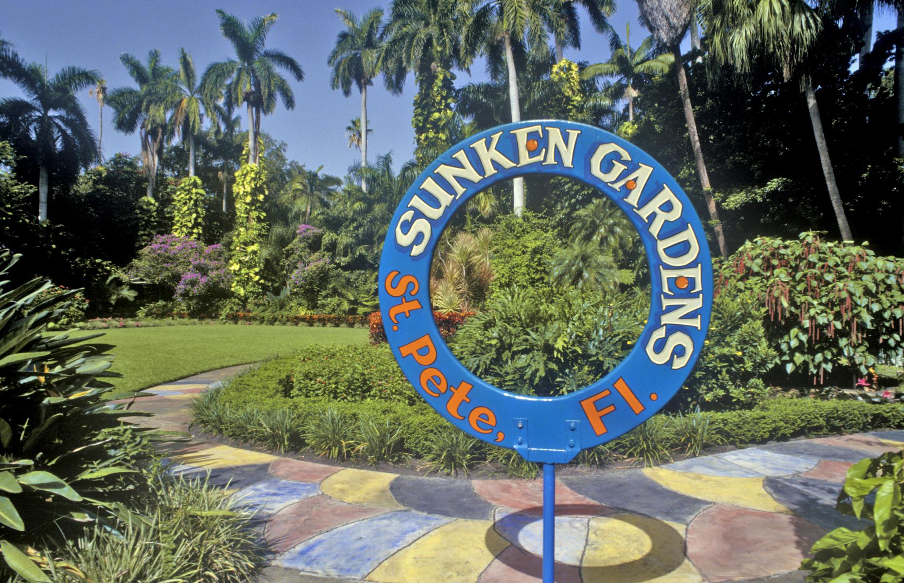 26: Sunken Gardens, St Petersburg