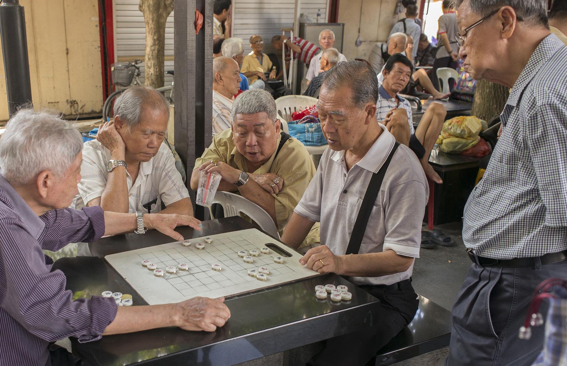 Singapur: 78,7