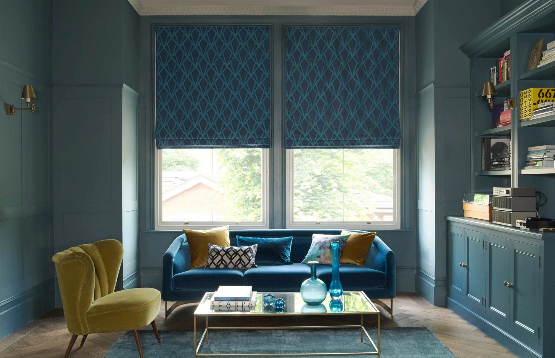 Monochrome matched blinds