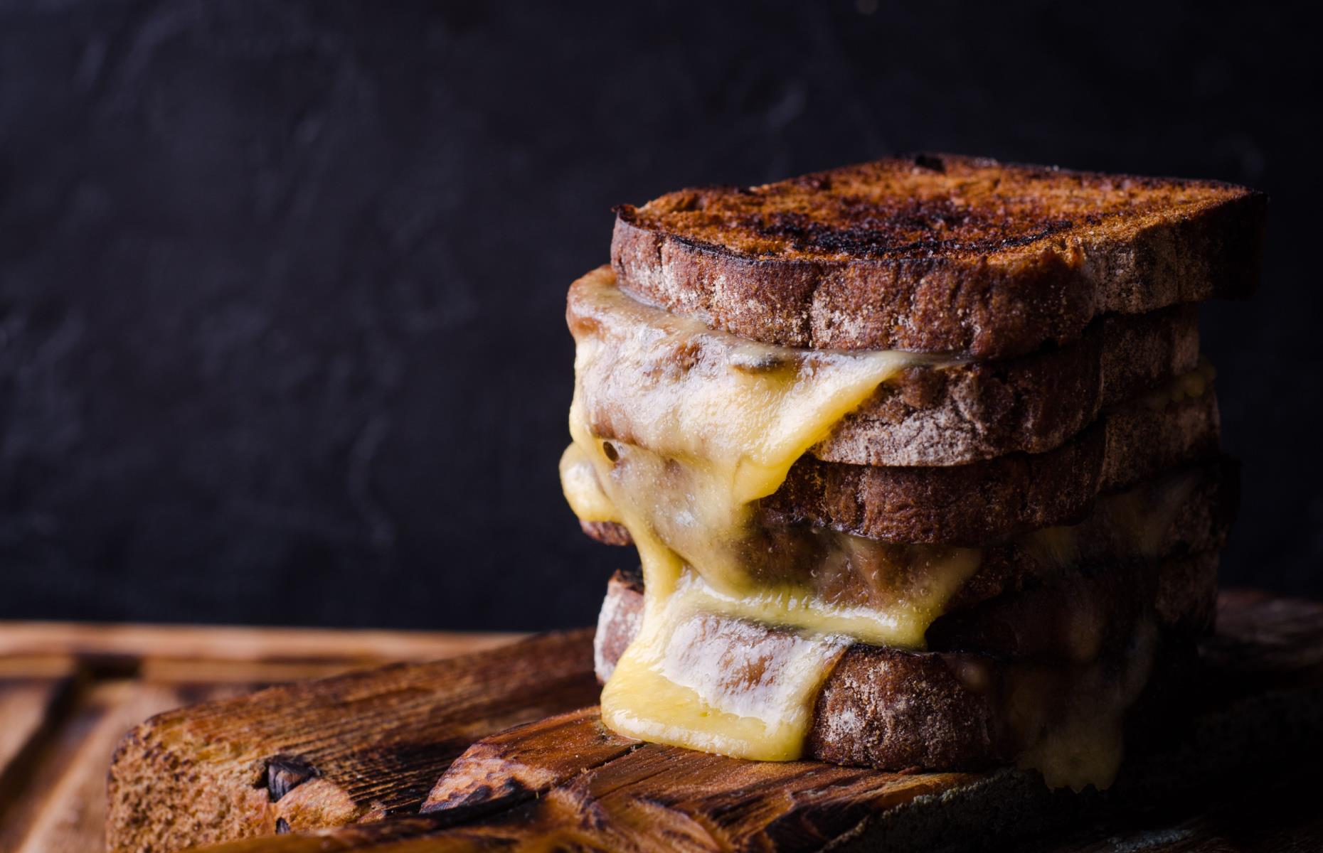 Double cheese toastie