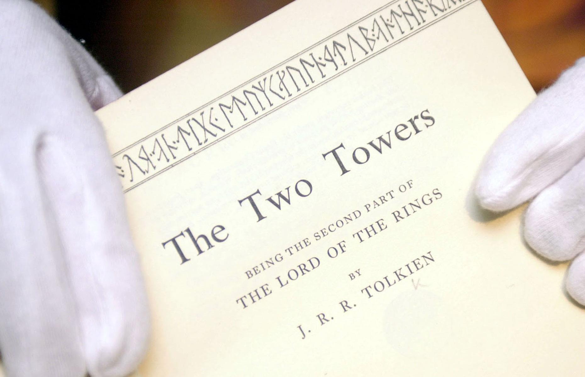 First edition books – 10-year return: up to 567%