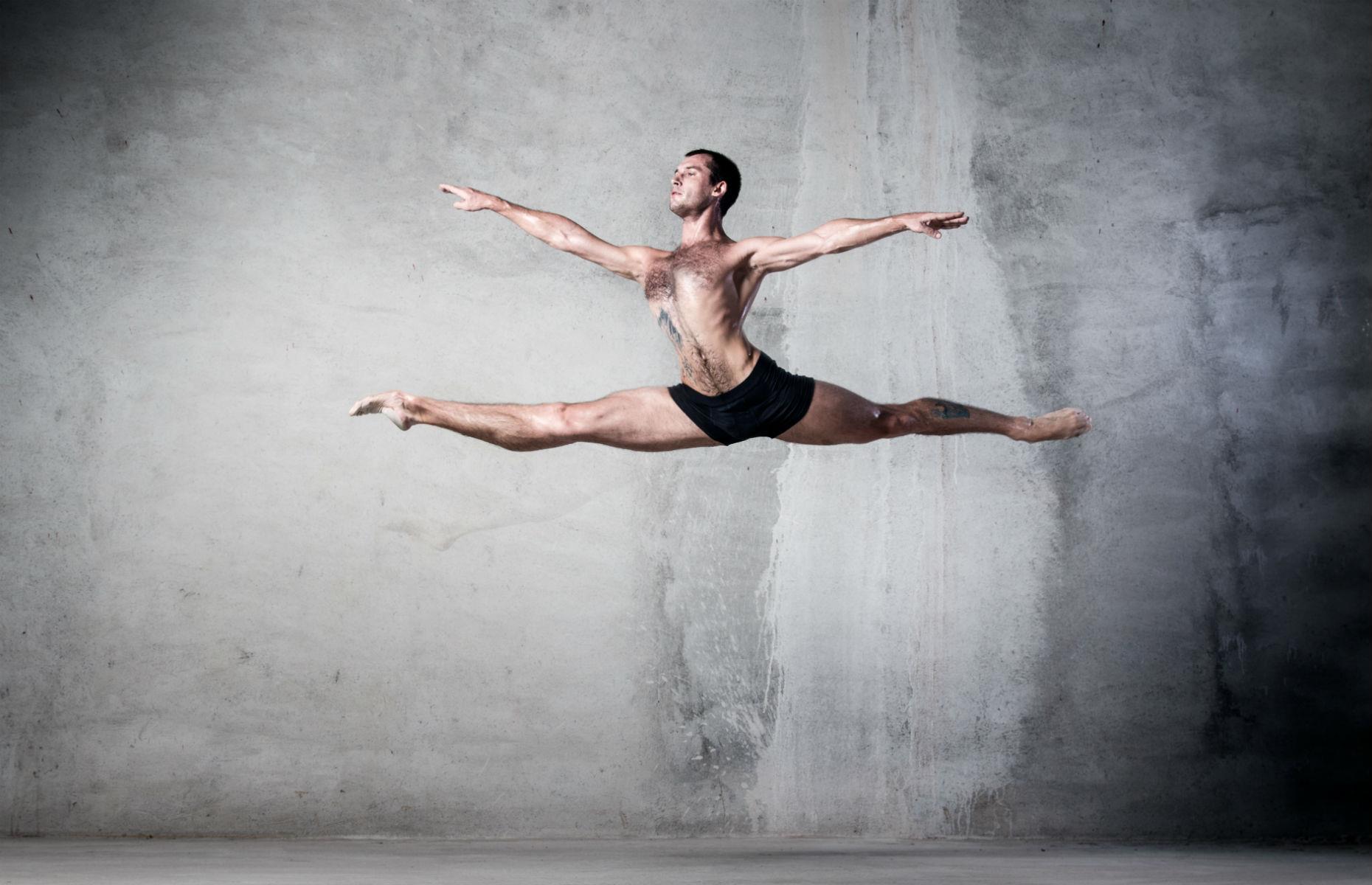 13) Dancers and choreographers £50,950